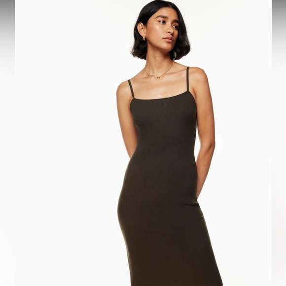 Aritzia Dresses & Skirts - Aritzia Wilfred Cusack dress, M. NWOT. Rich Mocha